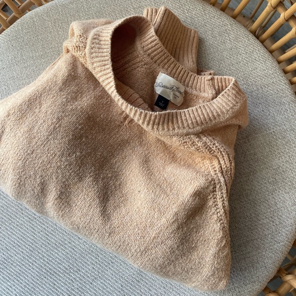 Universal Thread Sweater - Picture 5 of 6